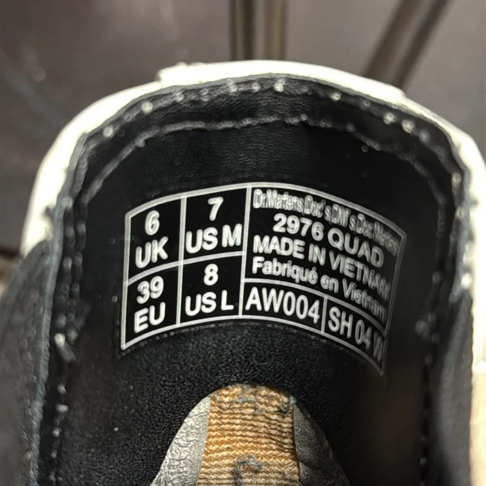 Dr. Martens Smooth Leather Chelsea 2976 Quad unisex Boots 7M 8W - Picture 11 of 11
